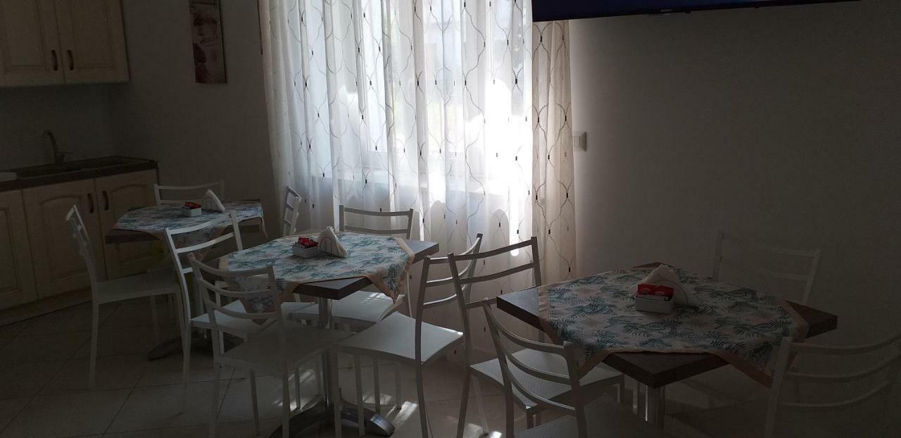 فندق Afrodite سكاليا المظهر الخارجي الصورة